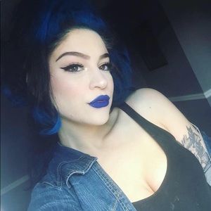 Meet your Posher, Hadley